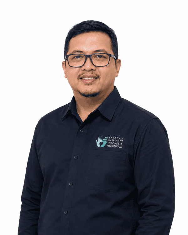 Peserta Pelatihan Pembuatan Parfum Program MATA YIIM